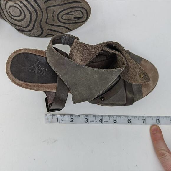OTBT Delhi Slingback Leather Pump Sandals- 8 - Picture 10 of 10
